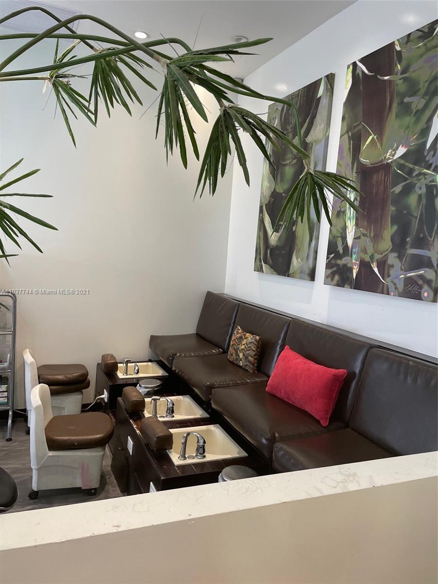 Sophisticated Beauty Salon